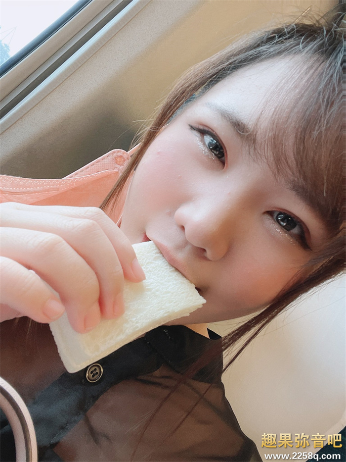 27b42e8086cefdb.jpg插图(4)